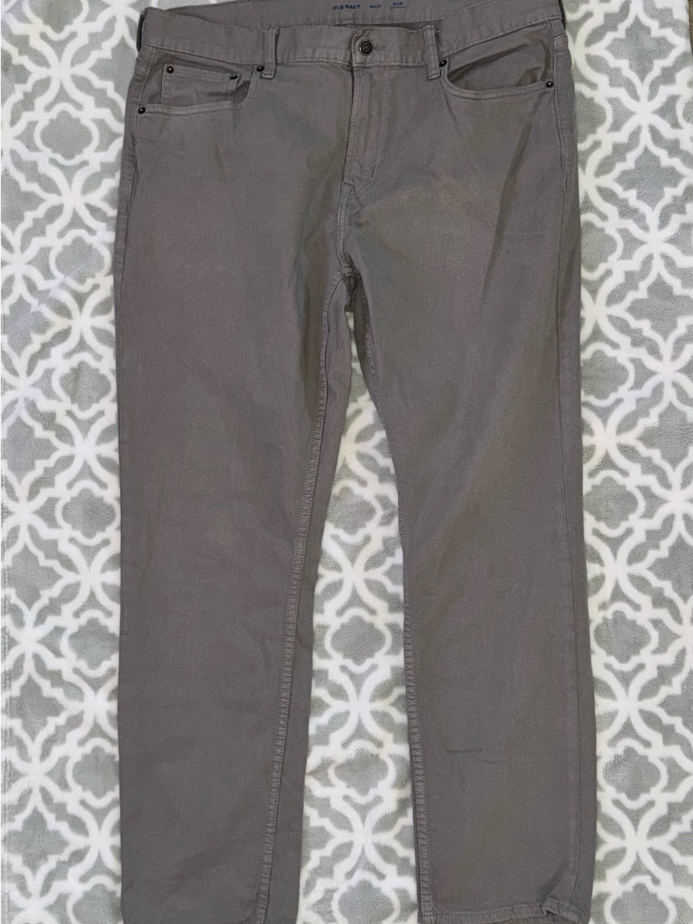 Old Navy Slim Built-In Flex Fit Gray Jeans 38Wx32L